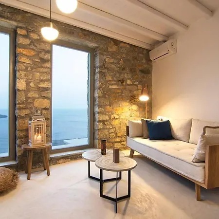 Semesterbostad Dreamy Cycladic Luxury Summer House 2 *