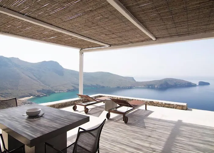 Dreamy Cycladic Luxury Summer House 2 *